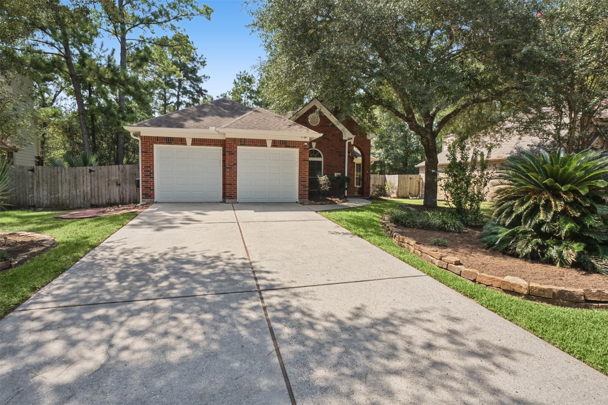 116 N Acacia Park Circle
