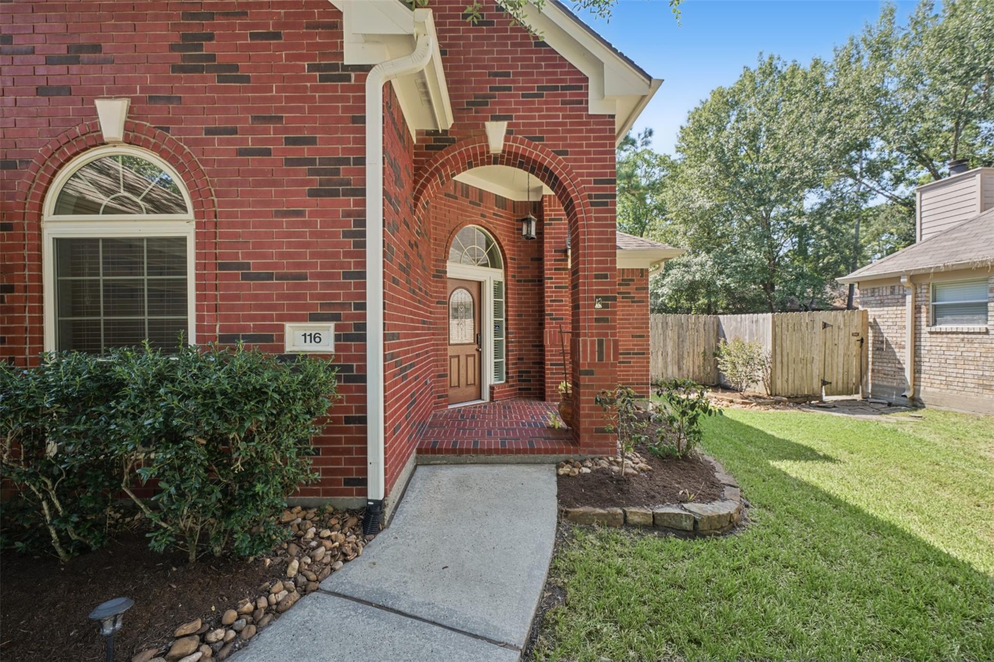 116 N Acacia Park Circle