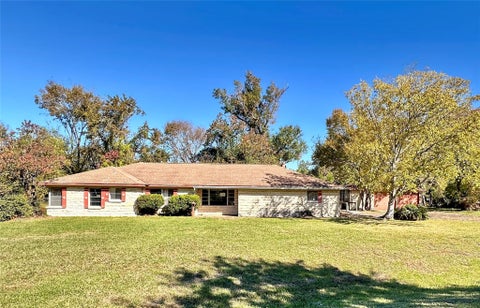 Photo of 300 Holly Drive, Baytown, TX 77520 (MLS # 39647654)