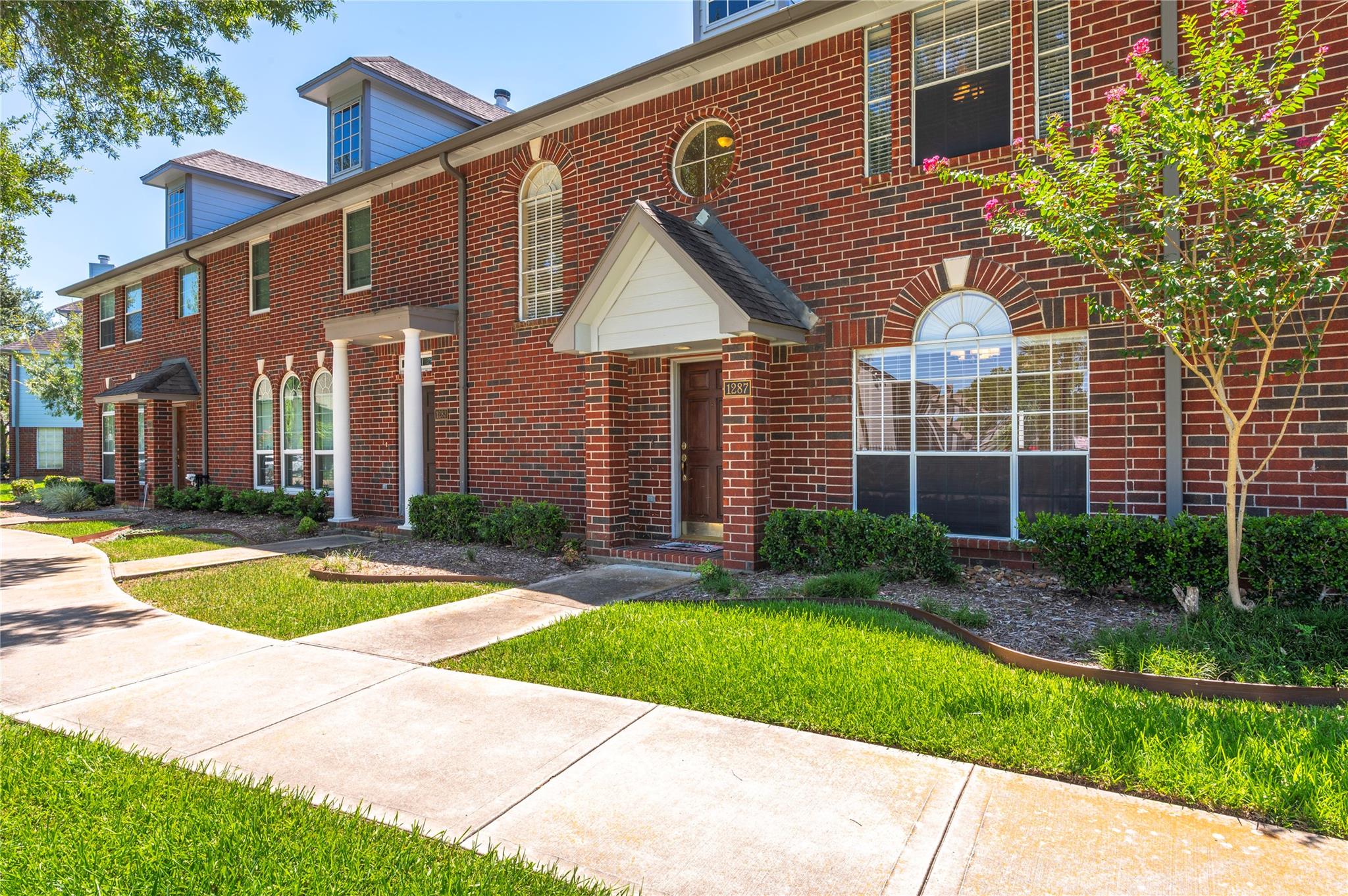 1287 El Camino Village Drive