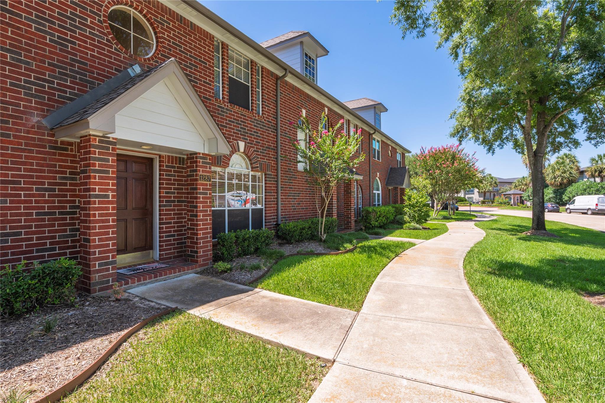 1287 El Camino Village Drive