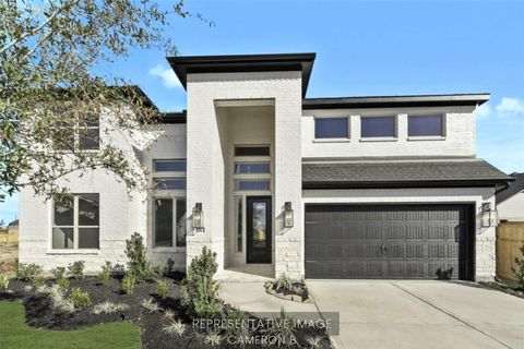 Photo of 18917 Moonriver Street, Conroe, TX 77302 (MLS # 33837463)
