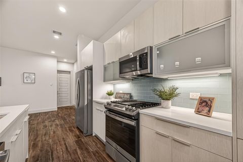 Photo of 4418 Bora Bora Lane, Houston, TX 77045 (MLS # 95215280)