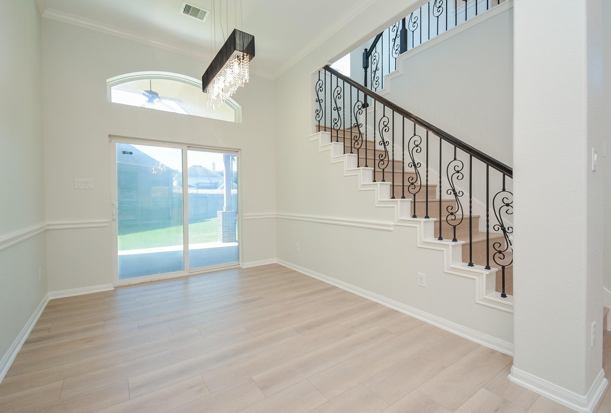 6403 Edinburgh Court