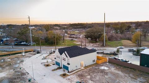 Tiny photo for 2013 Rocky Sharp Trail, Houston, TX 77088 (MLS # 80401404)