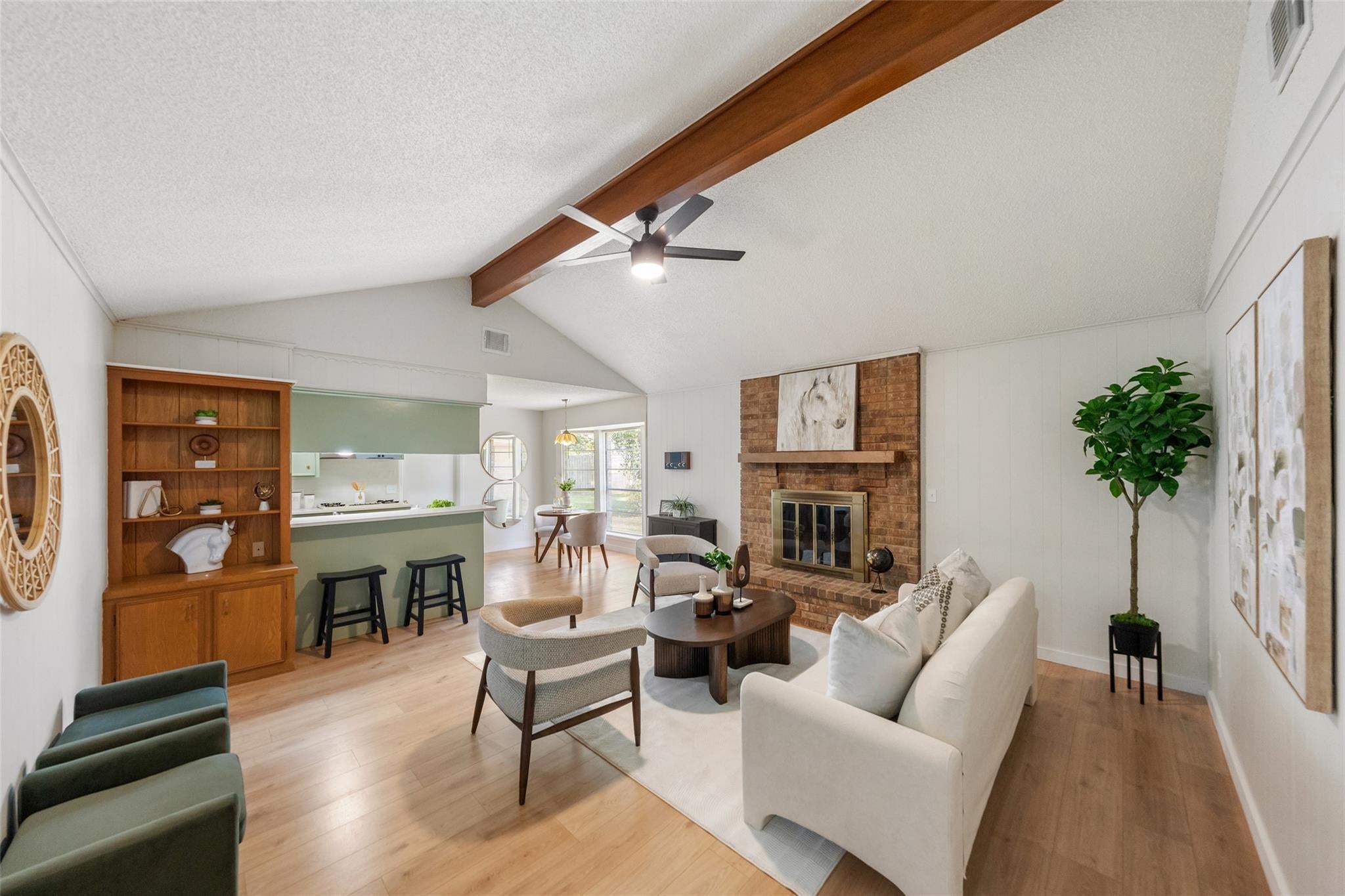 209 Pine Oak Drive