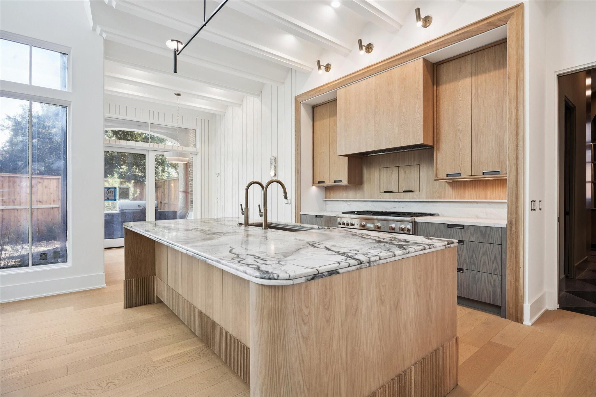 1801 Sunset Boulevard