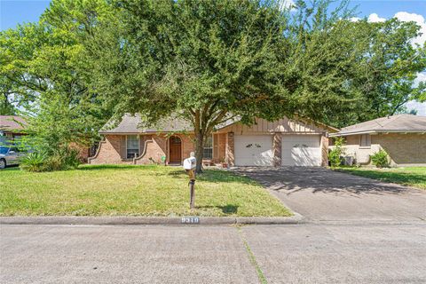 Photo of 9319 Jaywood Drive, Houston, TX 77040 (MLS # 9239427) Photo of 9319 Jaywood Drive, Houston, TX 77040 (MLS # 9239427)