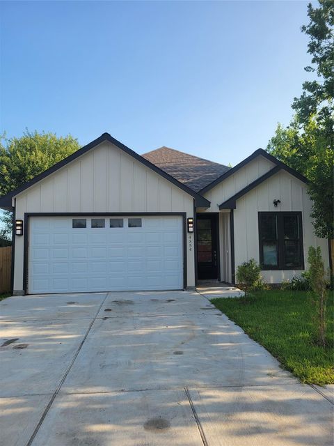 Photo of 4354 Phlox Street, Houston, TX 77051 (MLS # 8457715)