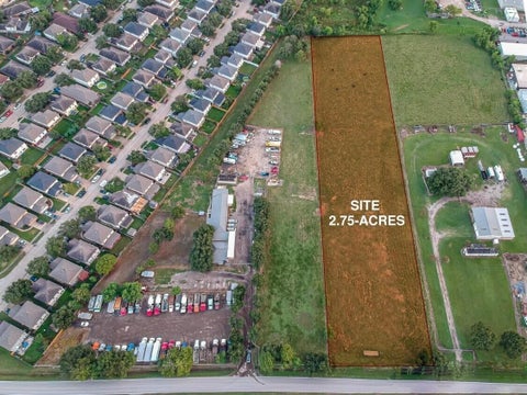 Photo of 5900 Gummert Road, Houston, TX 77084 (MLS # 27677898)