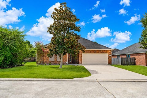 Photo of 952 Crannog Way, Conroe, TX 77301 (MLS # 49288624)