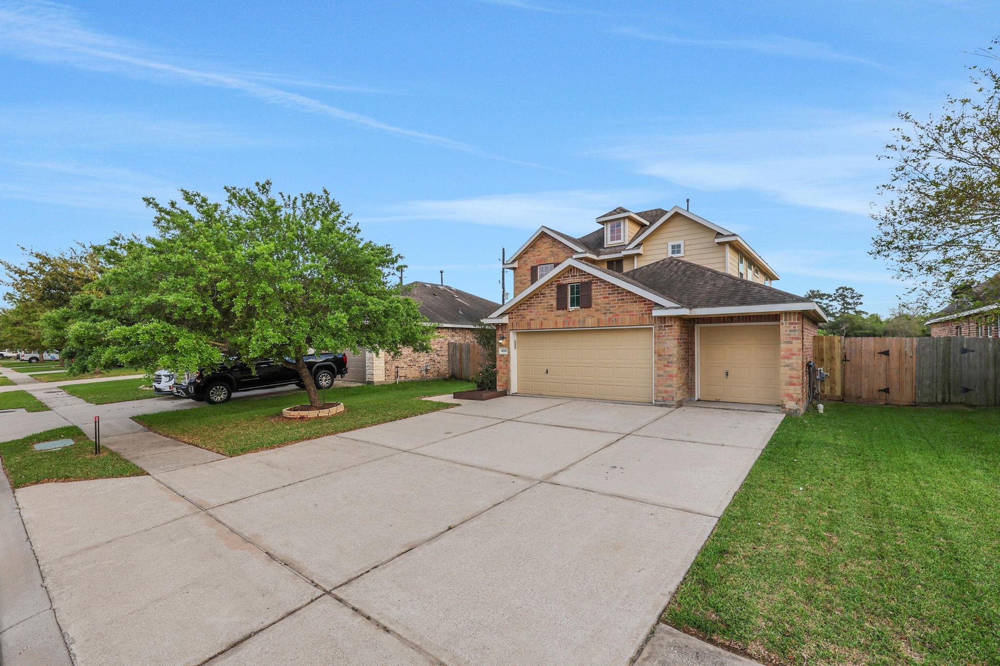 4618 Legends Bay Drive