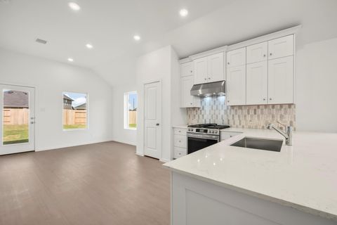 Photo of 21739 Willow River Canyon Lane, Waller, TX 77484 (MLS # 26233972)