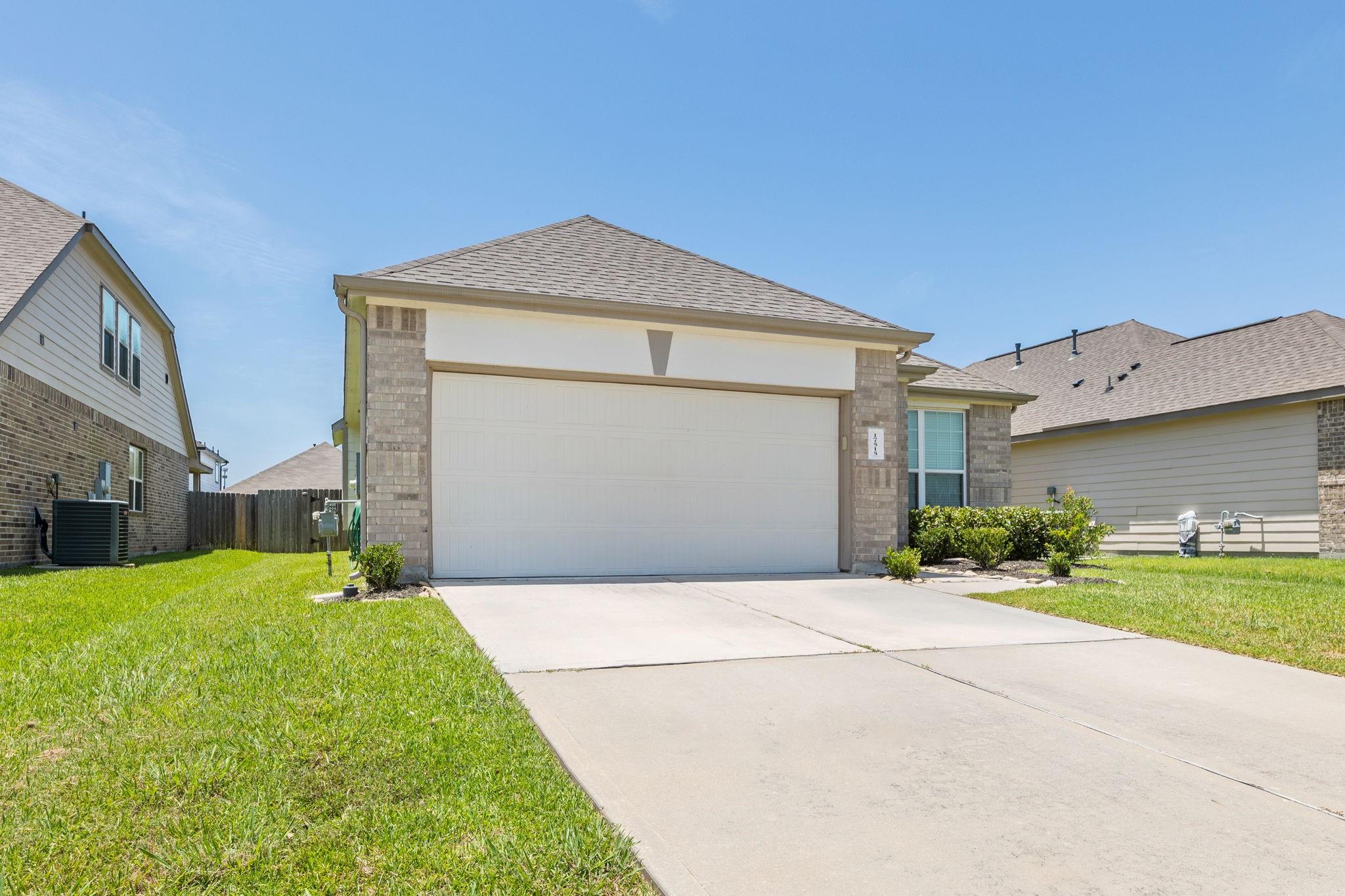 17515 Harbourfront Road