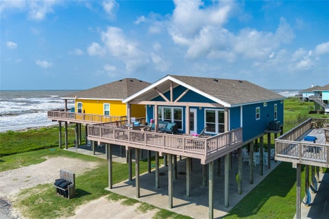 Photo of 963 James Road, Gilchrist, TX 77617 (MLS # 64528052)