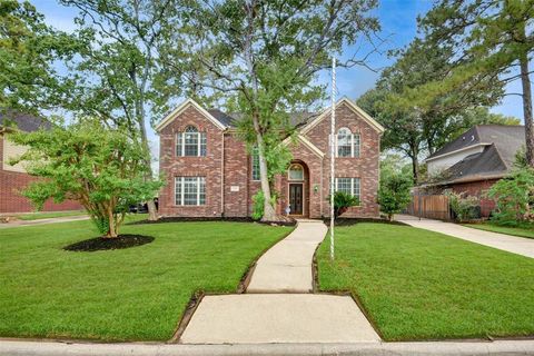Photo of 539 W North Hill Drive, Spring, TX 77388 (MLS # 53957342)