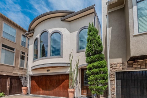 Photo of 624 Westcott Street, Houston, TX 77007 (MLS # 6316421)