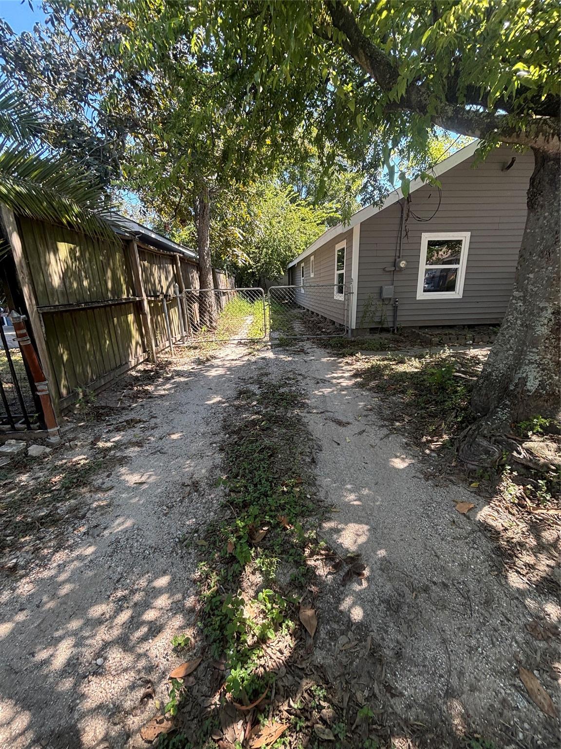 1218 Magnolia Street