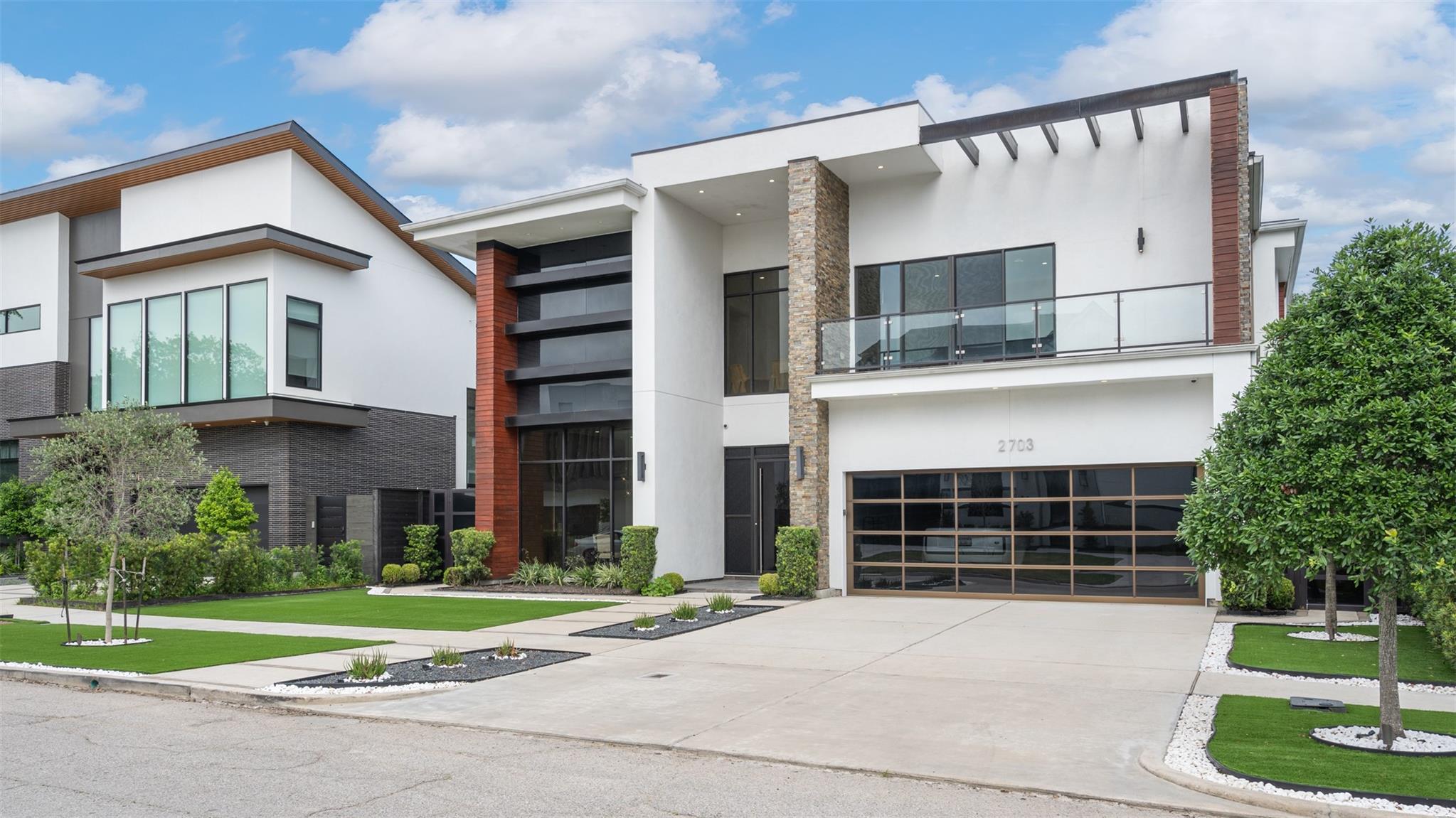 2703 Westgrove Lane