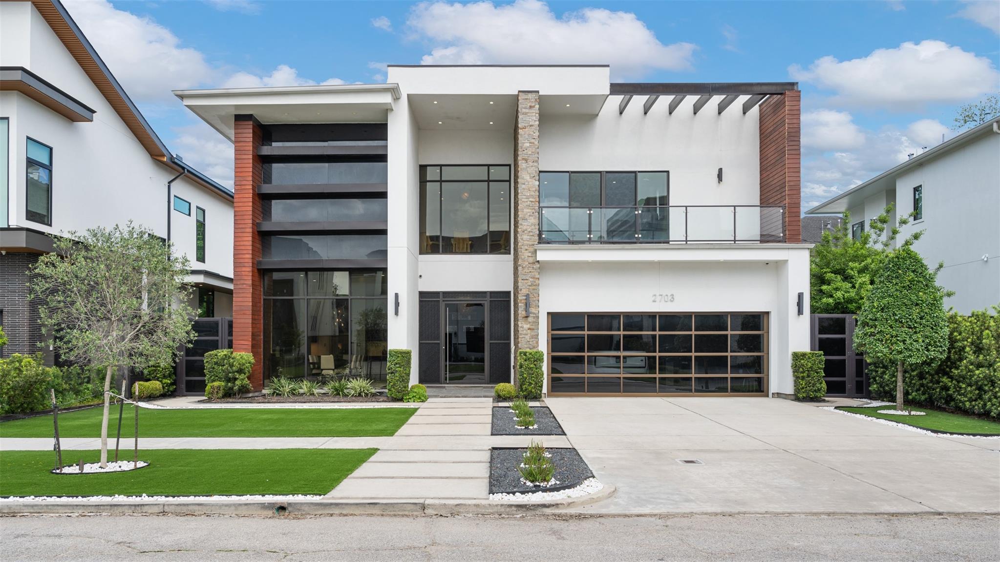 2703 Westgrove Lane