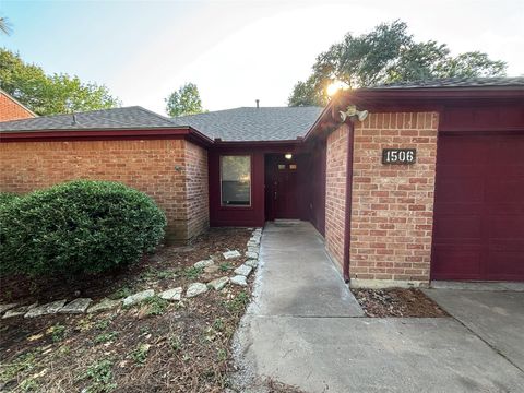 Photo of 1506 Park Maple Drive, Katy, TX 77450 (MLS # 32158803)