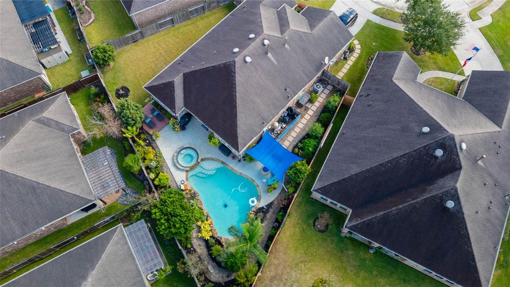 Photo of 653 Iago Court, League City, TX 77573 (MLS # 9395173)