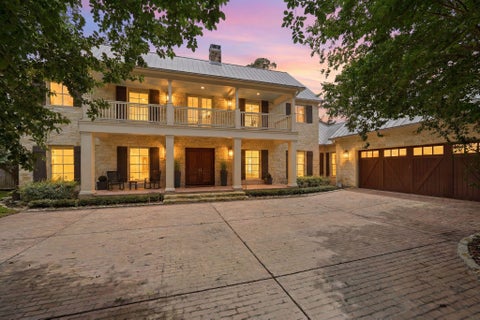 Photo of 6007 Bermuda Dunes Drive, Houston, TX 77069 (MLS # 65433639)