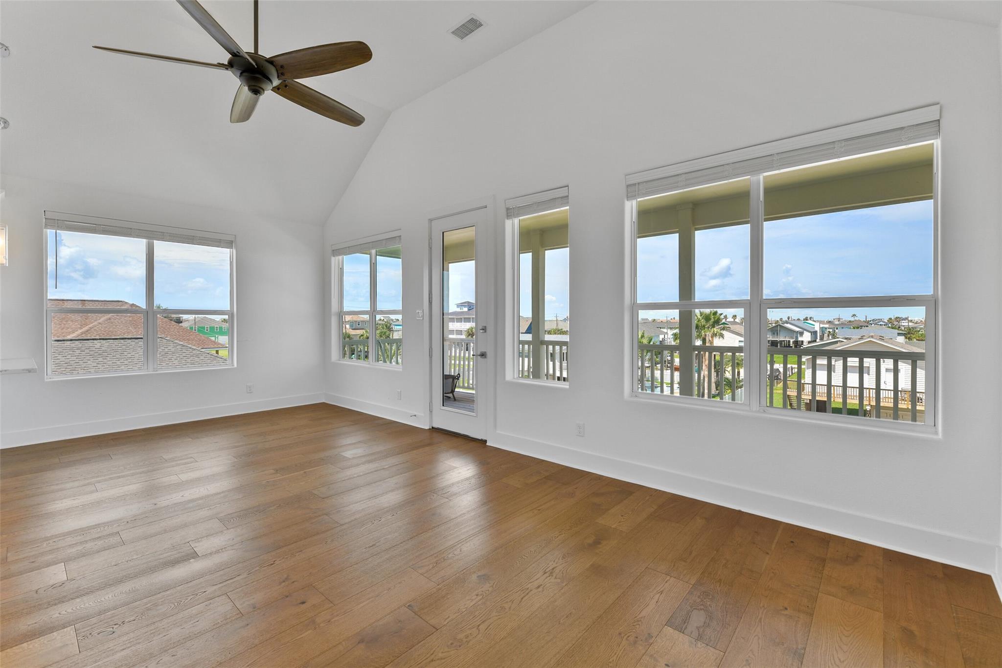 4006 Fort Bend Drive