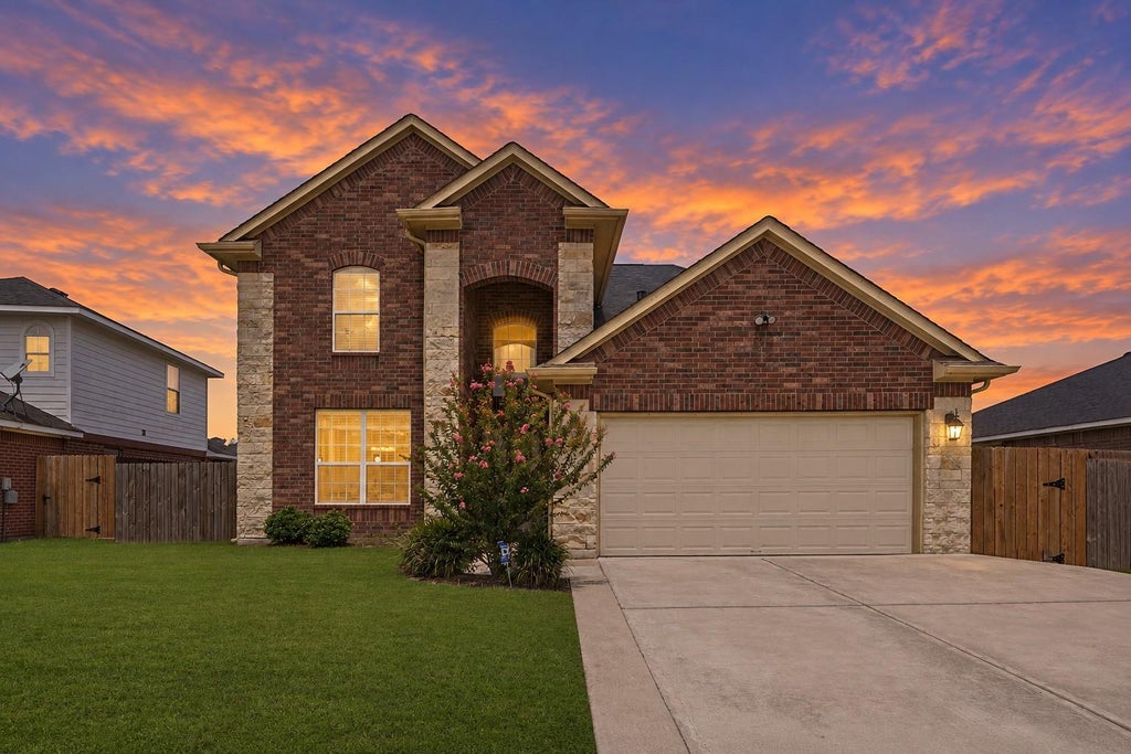 Photo of 5107 Lost Cove Lane, Spring, TX 77373 (MLS # 53894725)