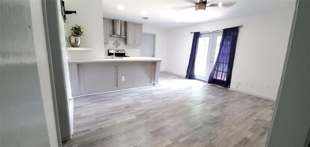Photo of 5431 Canterway Drive, Houston, TX 77048 (MLS # 51583587)
