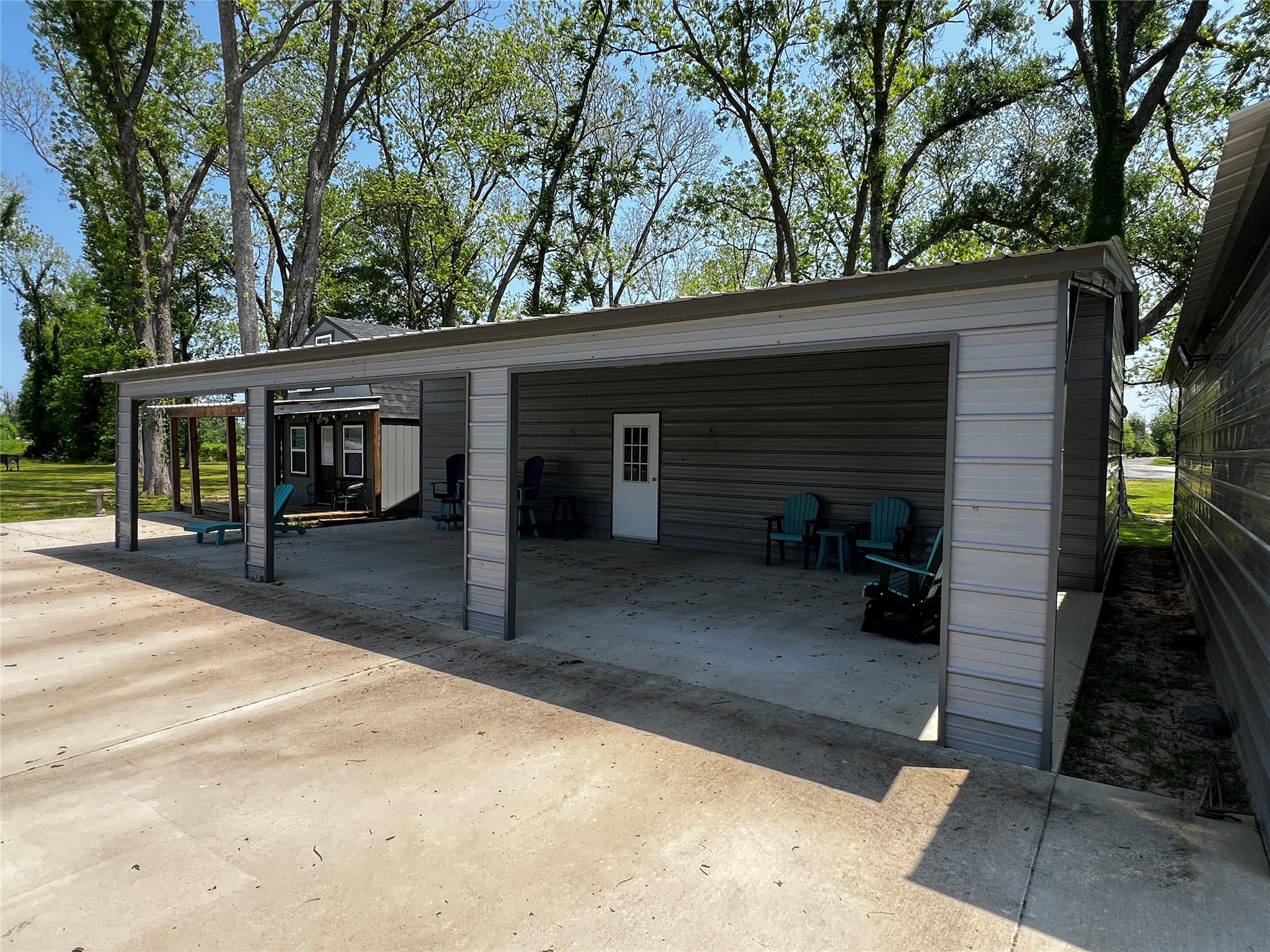 1074 W Taylor Lake Circle