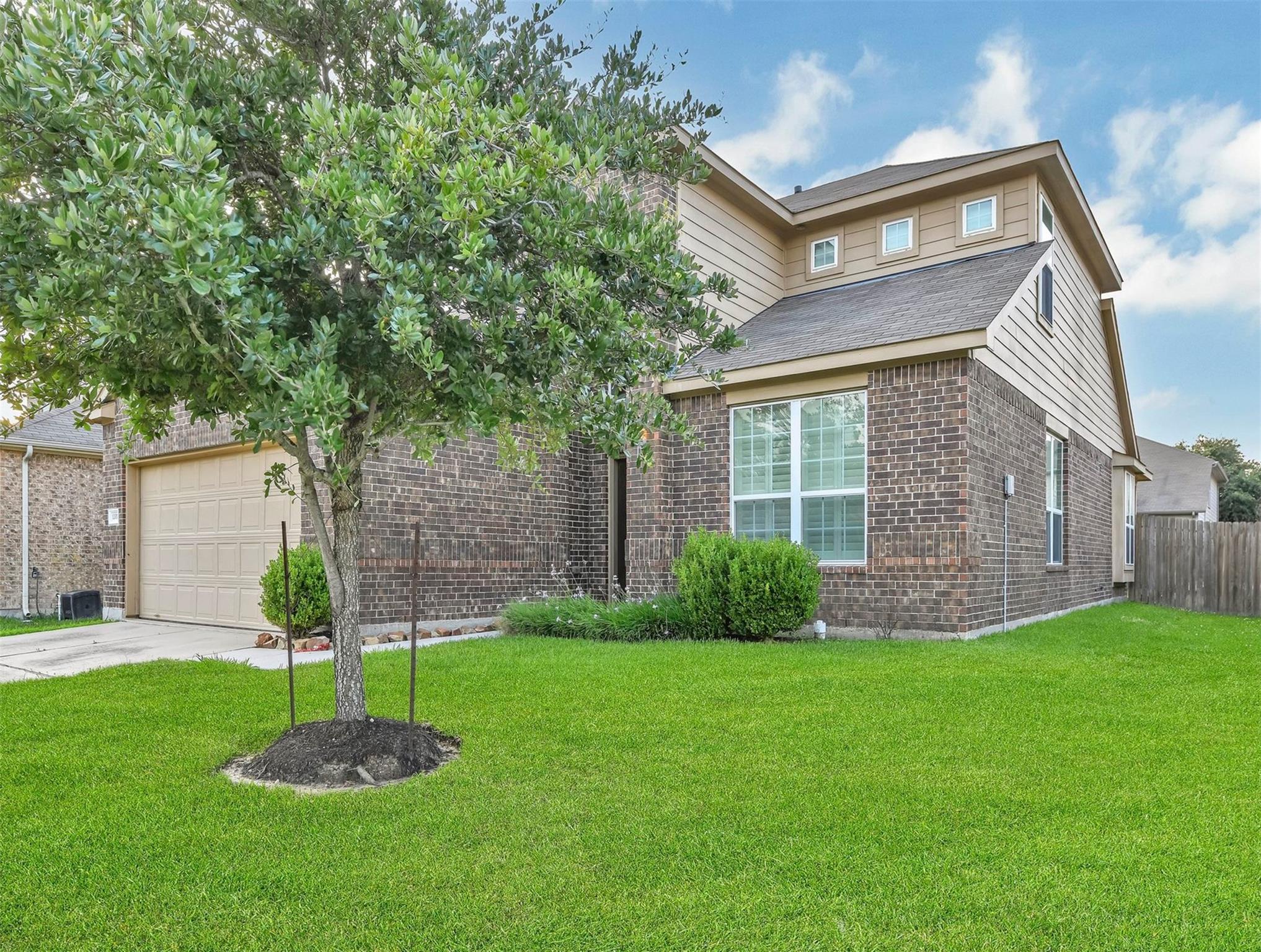 12014 Rockridge Falls Drive