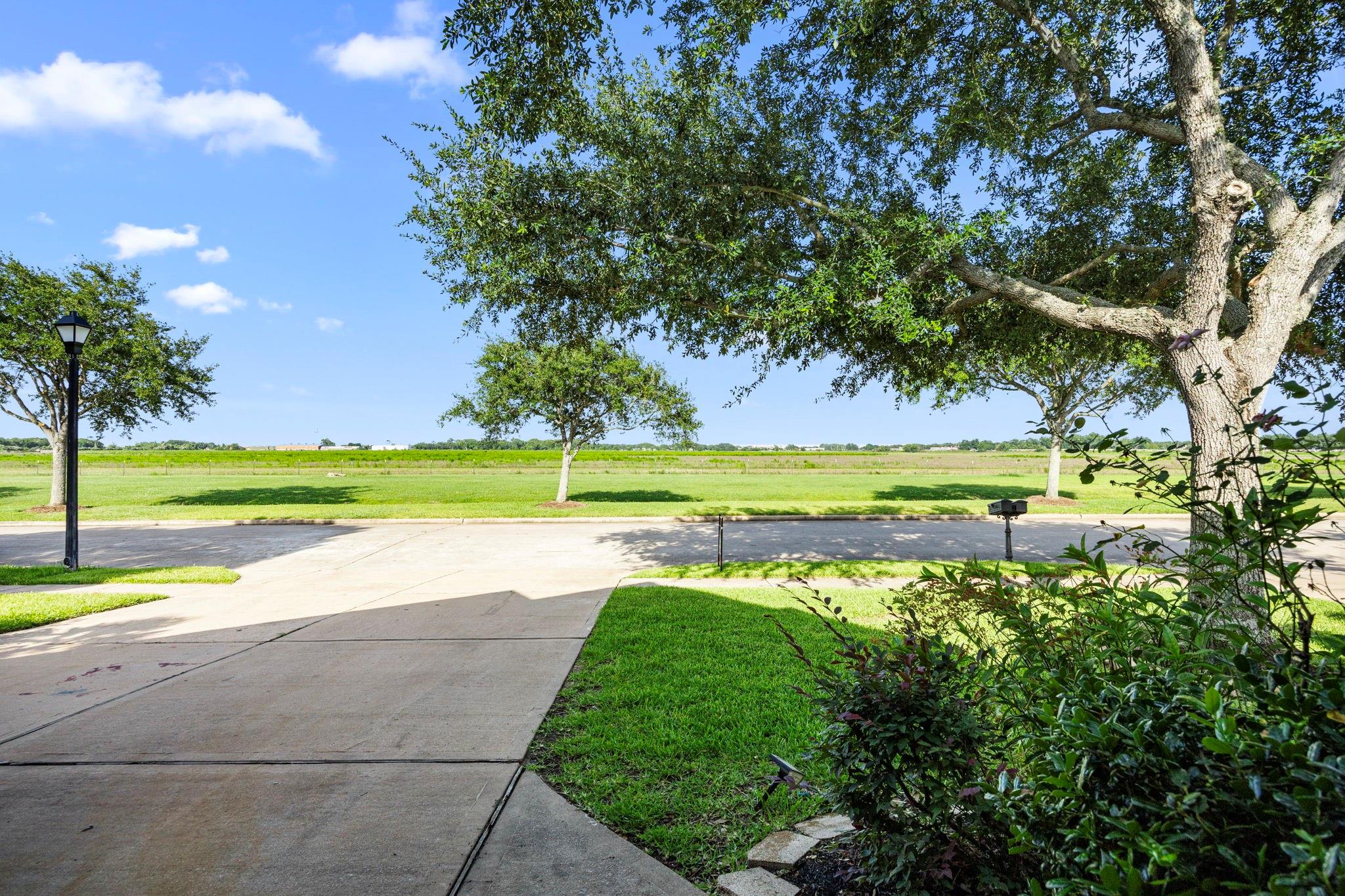 14214 Ayers Rock Road