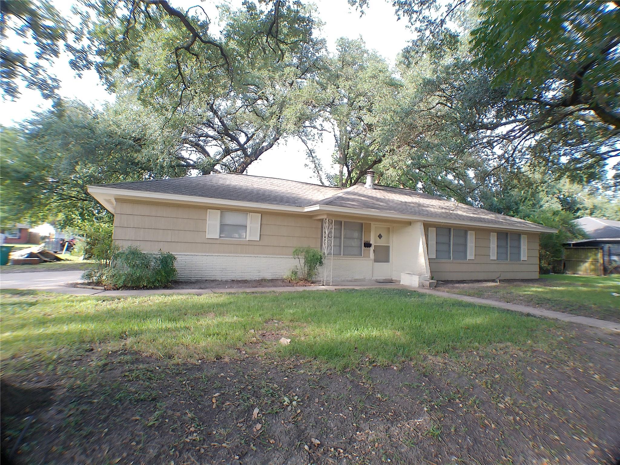 601 Fresa Road