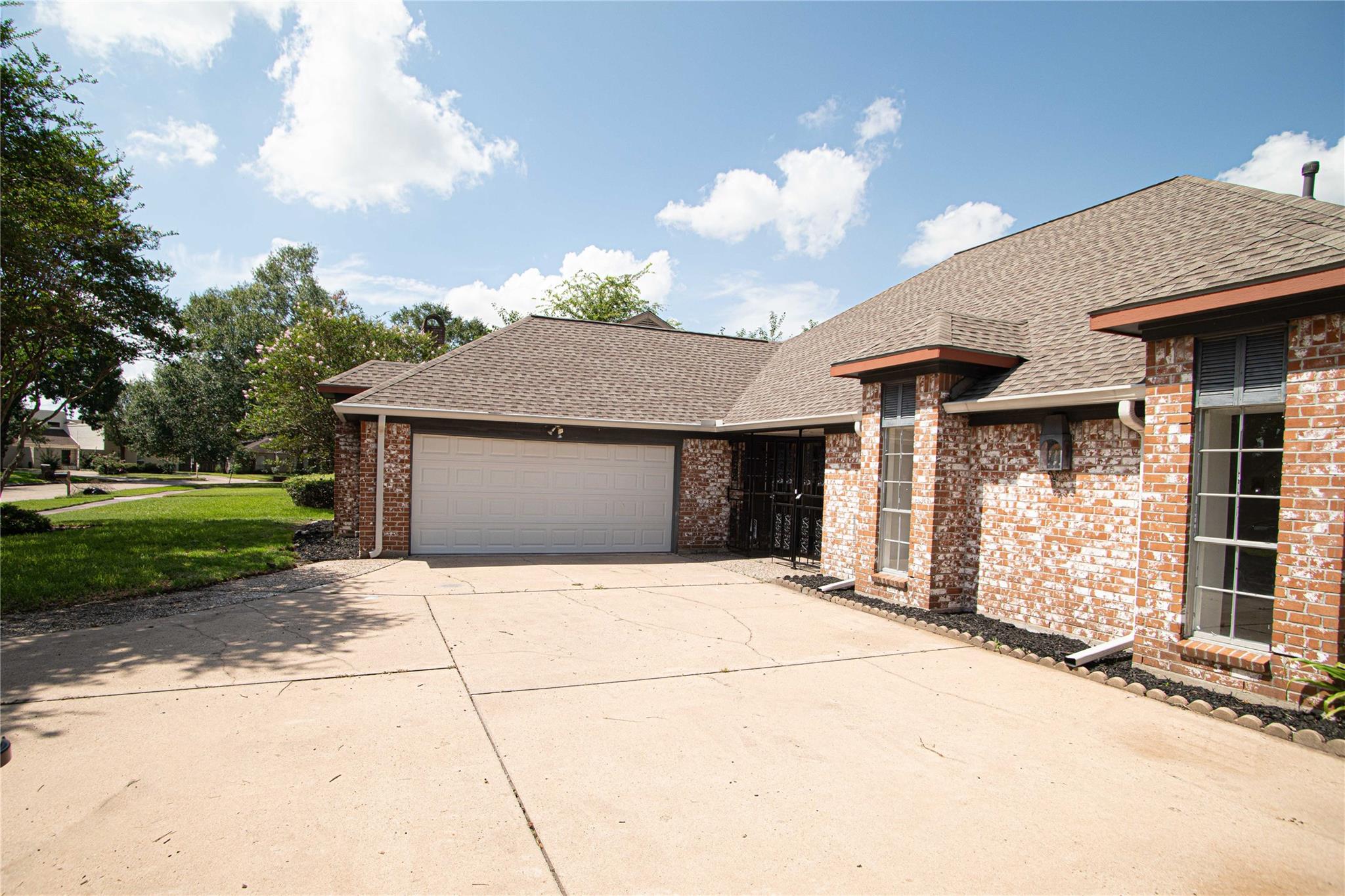 10710 Sandy Shoals Drive