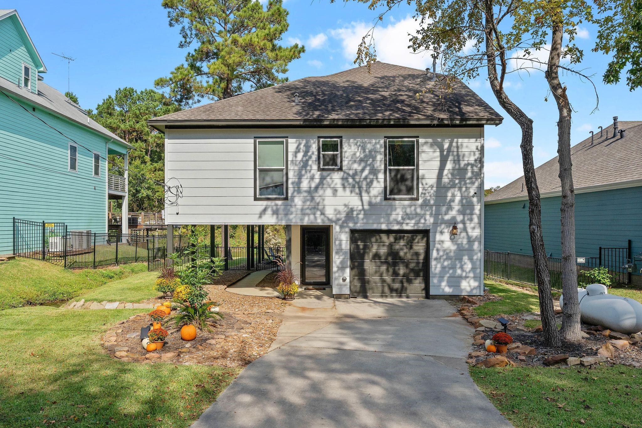 Conroe, Texas 77316, United States, 3 Bedrooms Bedrooms, ,2 BathroomsBathrooms,Residential,Active,232518