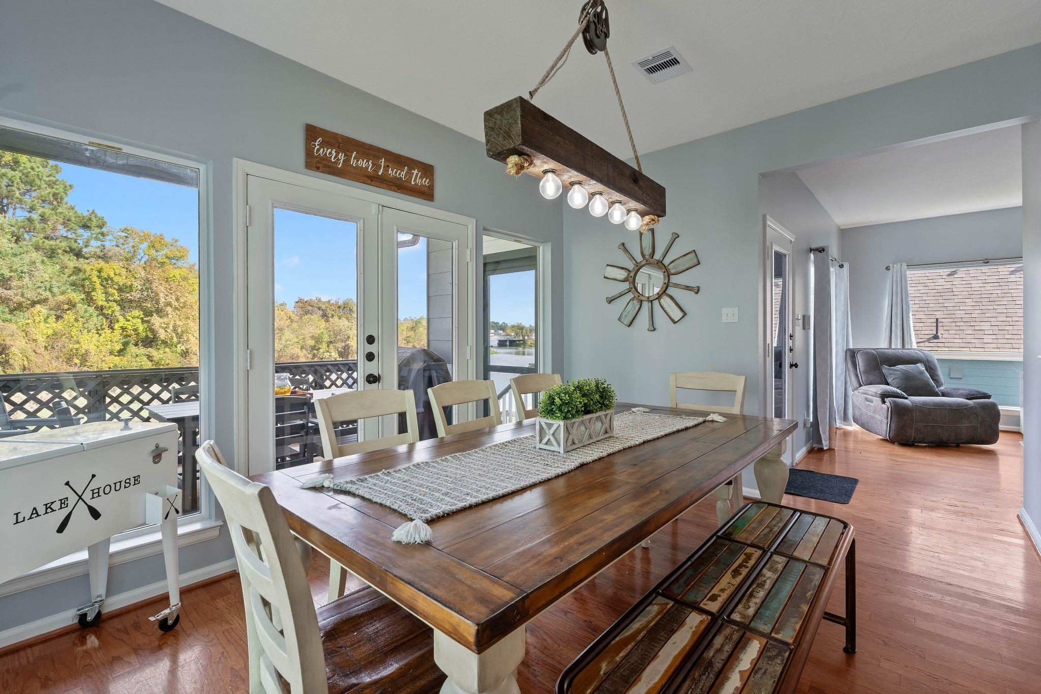 Conroe, Texas 77316, United States, 3 Bedrooms Bedrooms, ,2 BathroomsBathrooms,Residential,Active,232518