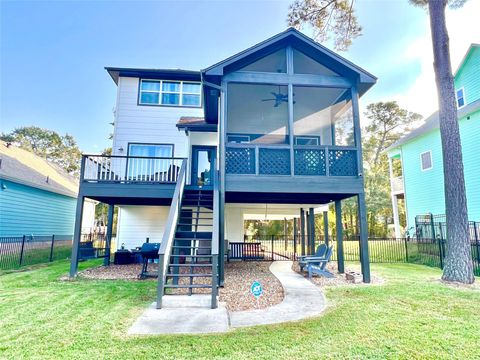 919 N Hunting Tower Run Run Conroe TX 77316