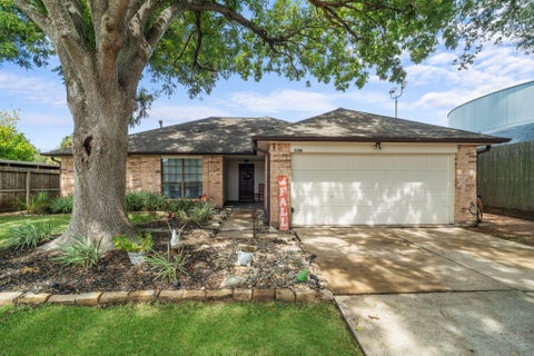 Photo of 2437 Willow Bend Drive, Richmond, TX 77406 (MLS # 94224215)