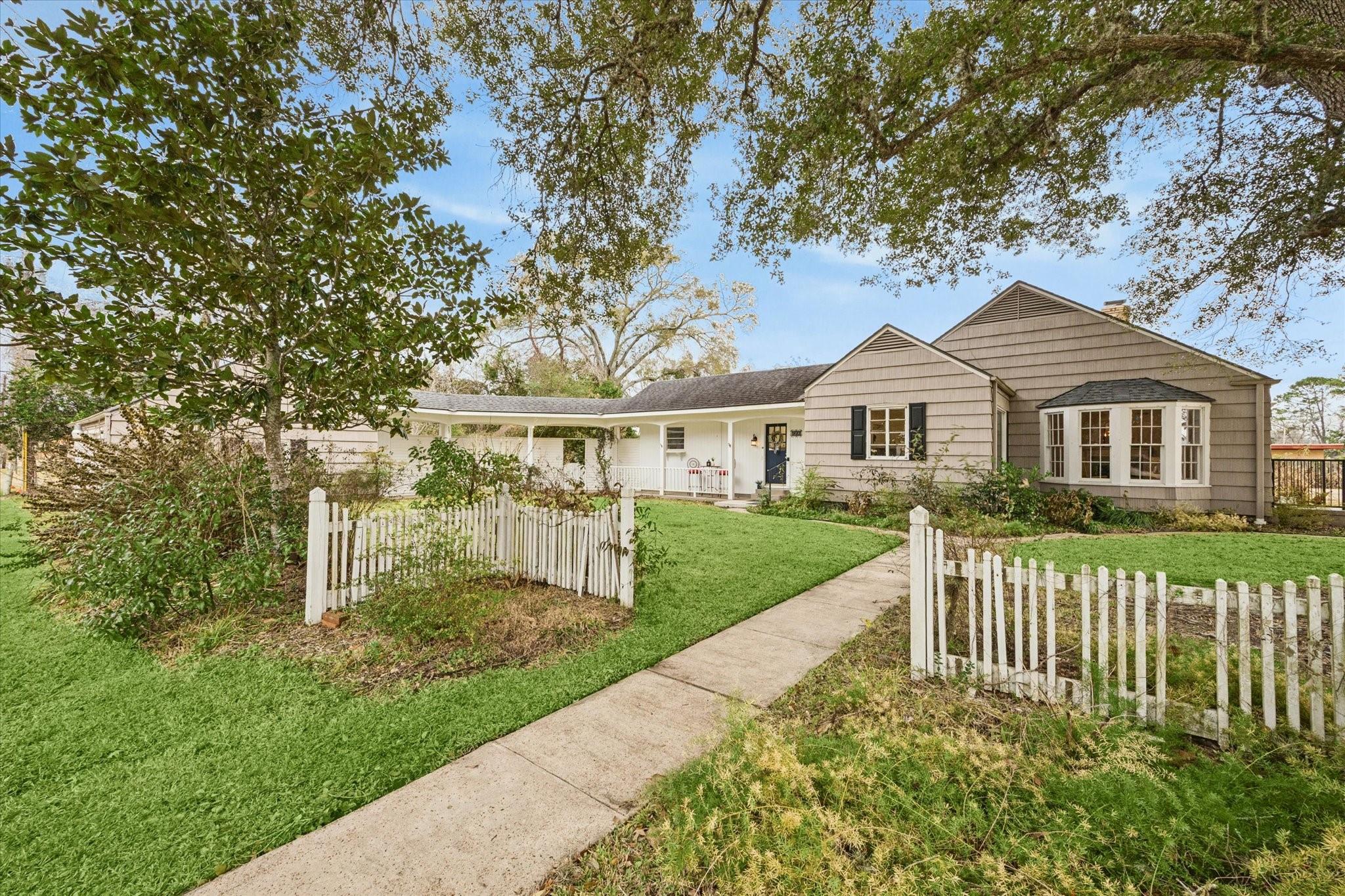 302 E Jackson Street