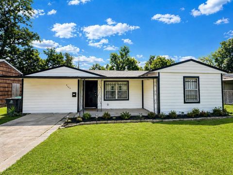 Photo of 8123 Redfern Drive, Houston, TX 77033 (MLS # 39847283)