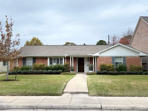 6236 Locke Lane Houston TX 77057