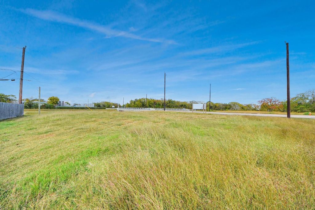 Photo of 1618 Sens Road, La Porte, TX 77571 (MLS # 25873159)