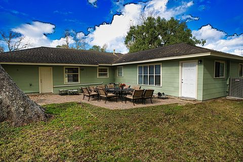 Tiny photo for 906 Avenue A, Sweeny, TX 77480 (MLS # 56364338)