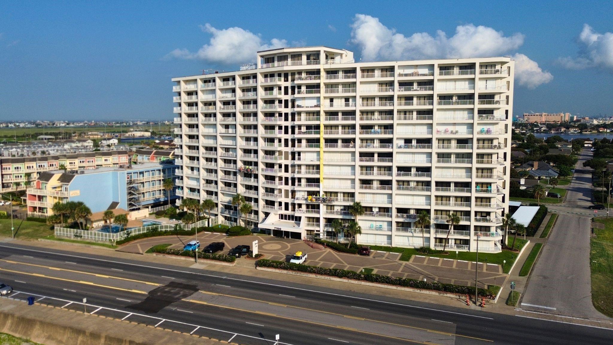 7700 Seawall Boulevard 702