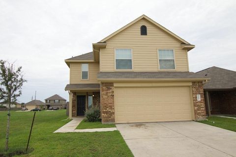 Photo of 5846 Kyle Cove Drive, Katy, TX 77449 (MLS # 72731244)