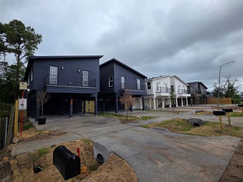 Photo of 8411 Mahalia Dr, Houston, TX 77088 (MLS # 54492095)