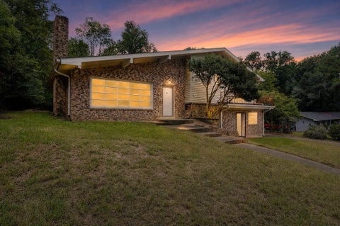 Photo of 335 Lakewood, Nacogdoches, TX 75965 (MLS # 93027135)