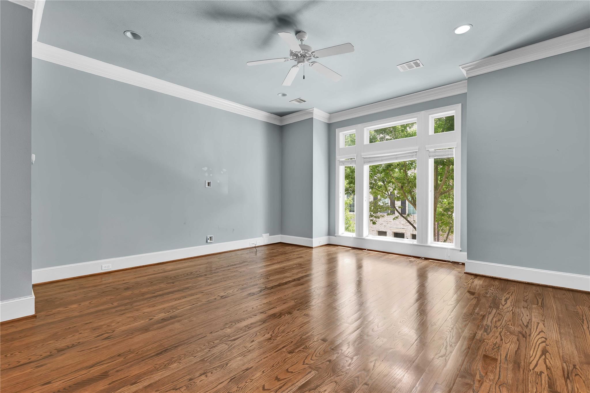 4631 Regent Manor Drive