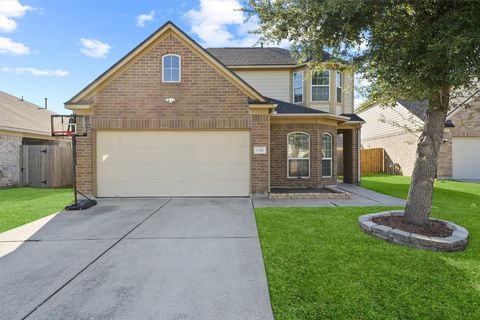 Photo of 8311 Caraway Lake Circle, Baytown, TX 77521 (MLS # 83275021)